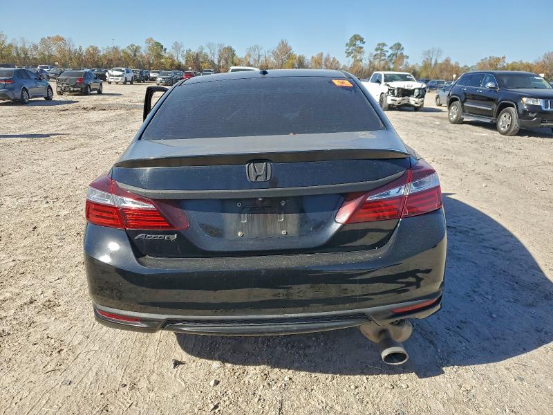 2017 Honda Accord VIN 1HGCR2F76HA176366 COPART salvage auction — FRONT END, Tx - Salvage Vehicle Title, sold $700 on 2026-07-02 (photo 6)