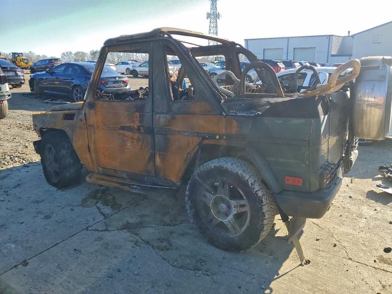 2000 Mercedes-benz VIN WDBEG4069Y7121236 COPART salvage auction — BURN, Nj - Certificate Of Title, sold $16,200 on 2026-07-08 (photo 2)