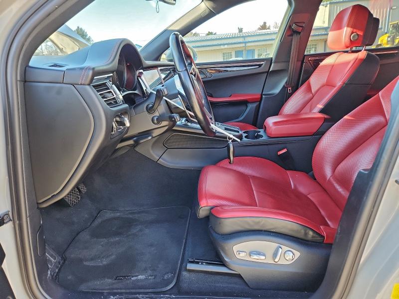 2021 Porsche Macan VIN WP1AA2A59MLB14217 COPART salvage auction — SIDE, Other, sold $100 on 2026-08-13 (photo 7)