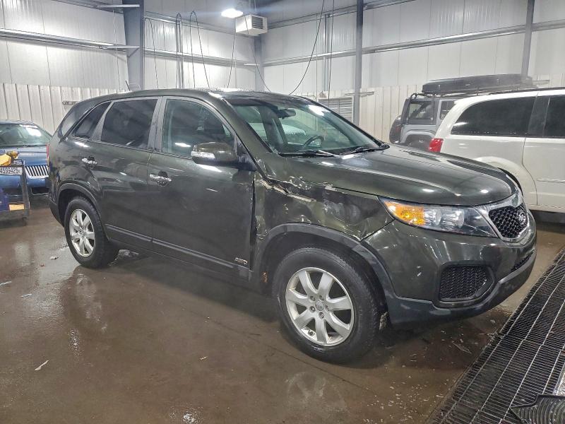 2013 Kia Sorento VIN 5XYKTDA69DG332111 COPART salvage auction — FRONT END, Mn - Cert Of Title-Prior Salvage, sold $925 on 2026-07-14 (photo 4)