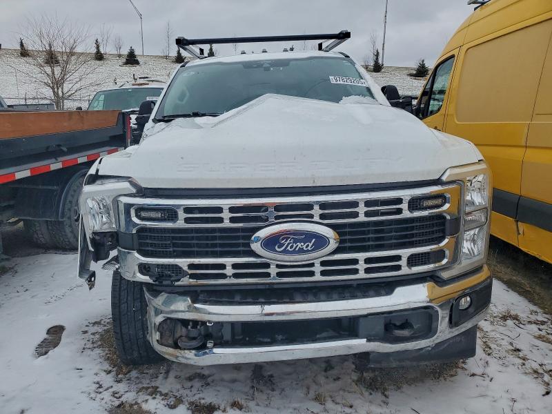 2025 Ford VIN 1FD8W3FN8SEC57575 COPART salvage auction — ROLLOVER, In - Cert Of Title-Salvage Title, sold $10,900 on 2026-07-15 (photo 5)
