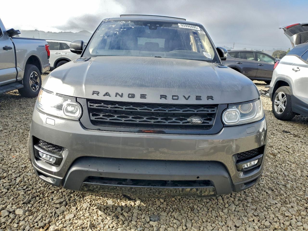 2017 Land Rover Range Rover Sport VIN SALWR2FV1HA669651 COPART salvage auction — Minor Dent/Scratches, CA - DIS/DLR/EXP ONLY CLEAN TITLE, sold $1,550 on 2026-07-03 (photo 5)