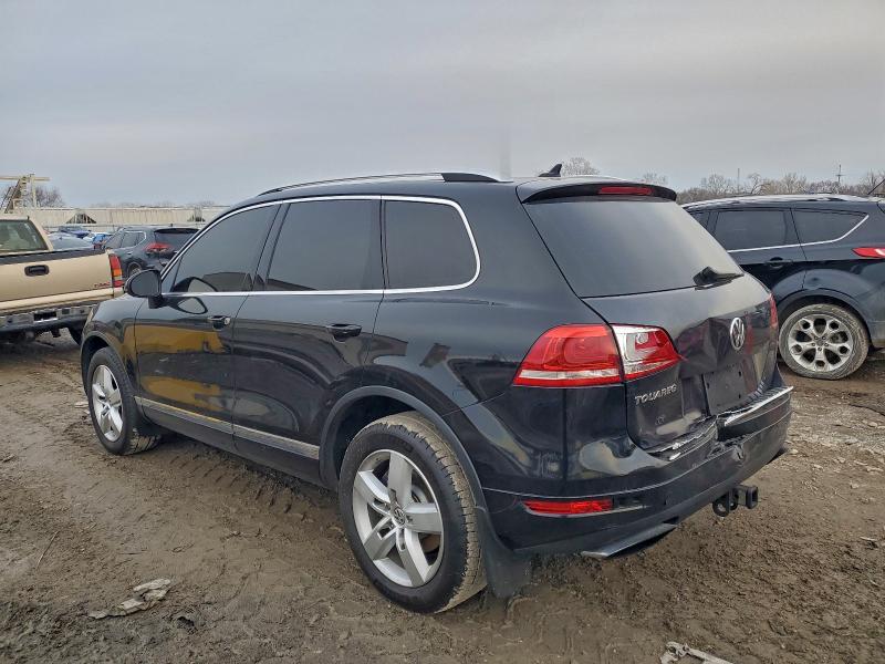2014 Volkswagen Touareg VIN WVGEP9BP0ED000866 COPART salvage auction — REAR END, Ks - Cert Of Title-Salvage, sold $1,800 on 2026-07-16 (photo 2)