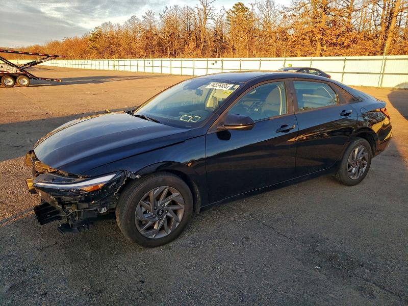 2024 Hyundai Elantra VIN KMHLM4DGXRU637320 COPART salvage auction — FRONT END, Ny - Mv907A-Parts Only, sold $100 on 2026-07-22 (photo 1)
