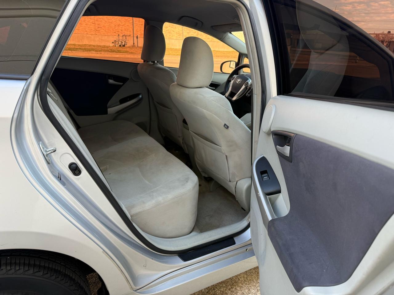 2010 Toyota Prius VIN JTDKN3DUXA0145492 COPART salvage auction — Minor Dent/Scratches, TX - CERTIFICATE OF TITLE (P), sold $4,850 on 2026-01-29 (photo 6)