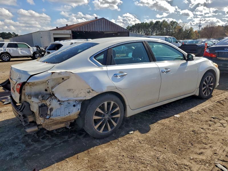 2016 Nissan Altima VIN 1N4AL3AP1GC202434 COPART salvage auction — REAR END, La - Cert Of Title-Salvage, sold $600 on 2026-07-02 (photo 3)