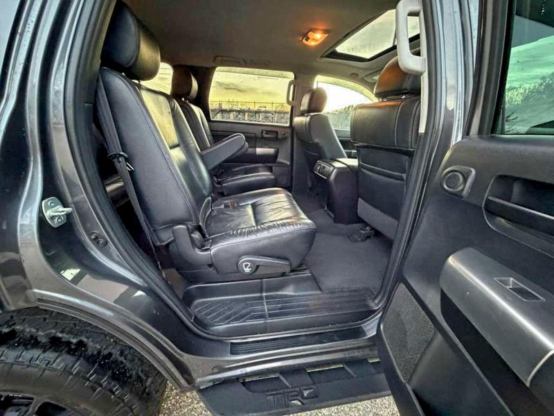 2021 Toyota Sequoia VIN 5TDEY5B10MS182254 COPART salvage auction — Normal Wear, MA - CERTIFICATE OF TITLE (P), sold $25,250 on 2026-01-09 (photo 6)