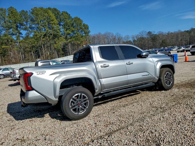 2024 Toyota Tacoma VIN 3TMLB5JN6RM019404 COPART salvage auction — FRONT END, NC - SALVAGE CERTIFICATE OF TITLE, sold $10,300 on 2026-07-31 (photo 3)