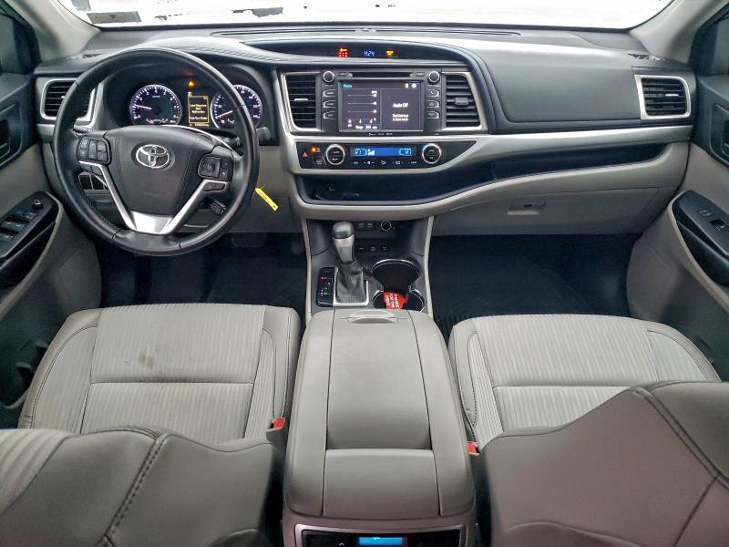 2017 Toyota Highlander VIN 5TDBZRFH7HS398977 COPART salvage auction — FRONT END, Other, sold $9,200 on 2026-07-15 (photo 8)