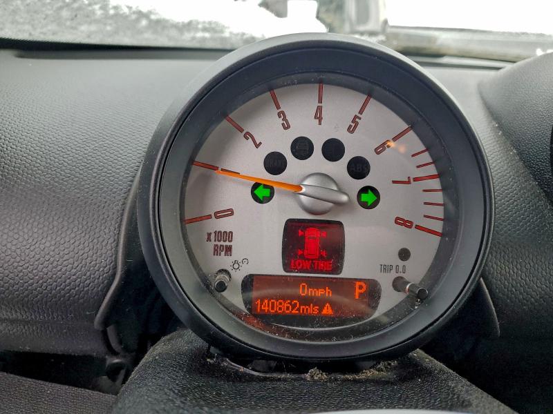 2014 Mini Cooper VIN WMWZC5C53EWP41523 COPART salvage auction — NORMAL WEAR, Other, sold $1,900 on 2026-08-04 (photo 9)