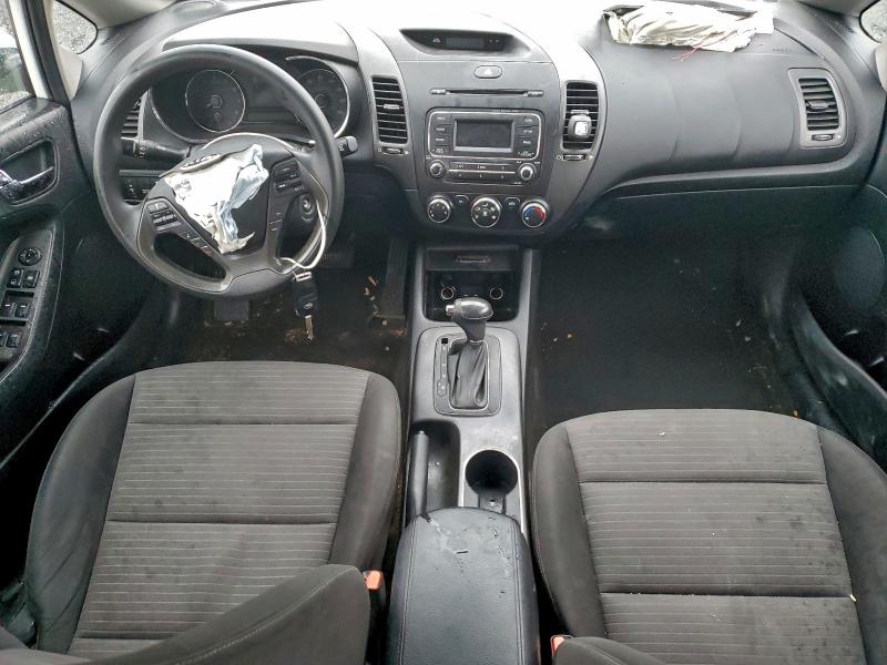 2015 Kia Forte VIN KNAFX4A64F5347131 COPART salvage auction — MECHANICAL, Nj - Cert Of Title-Salvage, sold $650 on 2026-07-28 (photo 8)