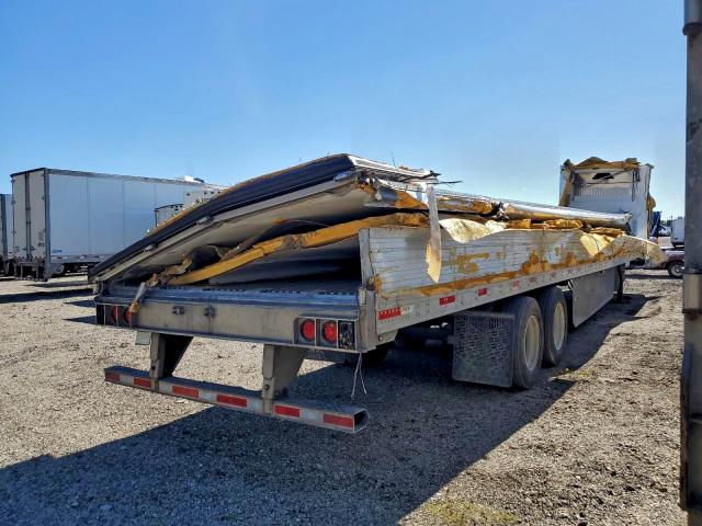 2025 Utility Vs2ra VIN 3UTVS2533S8449039 COPART salvage auction — ALL OVER, IL - SALVAGE CERTIFICATE, sold $12,600 on 2026-07-21 (photo 4)