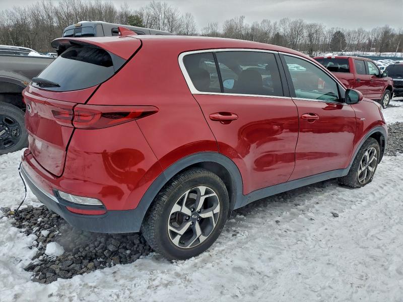 2022 Kia Sportage VIN KNDPMCAC8N7984302 COPART salvage auction — REAR END, Salvage Title, sold $2 on 2026-07-22 (photo 3)