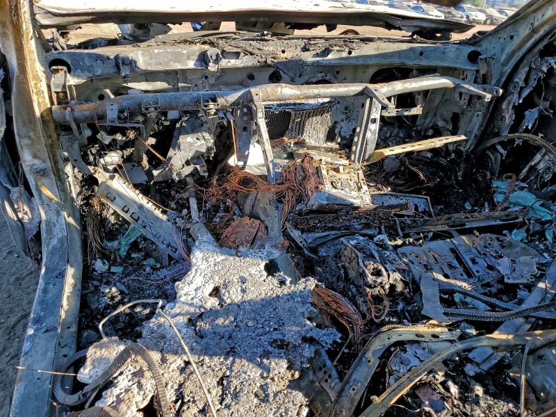 2014 BMW 5 series VIN WBA5A5C56ED503441 COPART salvage auction — BURN, AZ - CERT OF TITLE- NON REPAIR, sold $175 on 2026-08-17 (photo 8)