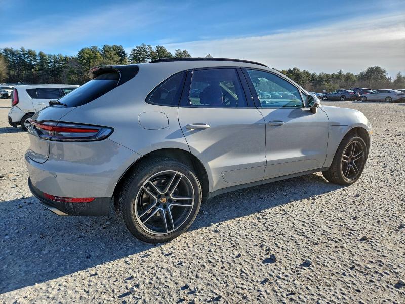 2021 Porsche Macan VIN WP1AA2A59MLB14217 COPART salvage auction — SIDE, Other, sold $100 on 2026-08-13 (photo 3)