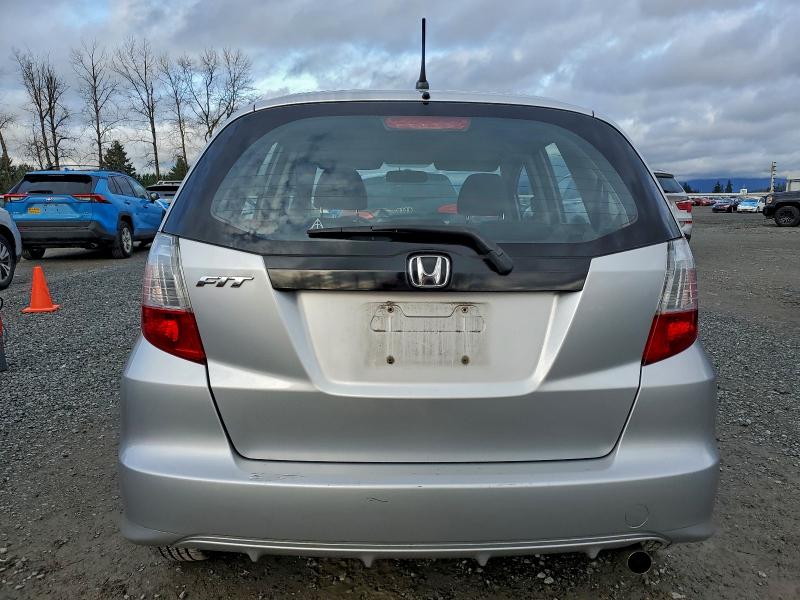 2013 Honda Fit VIN JHMGE8H37DC061751 COPART salvage auction — FRONT END, Other, sold $325 on 2026-07-27 (photo 6)