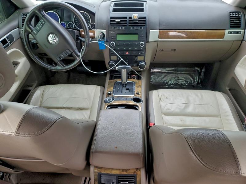 2010 Volkswagen Touareg VIN WVGFK7A93AD002177 COPART salvage auction — SIDE, In - Cert Of Title-Salvage Title, sold $250 on 2026-07-21 (photo 8)