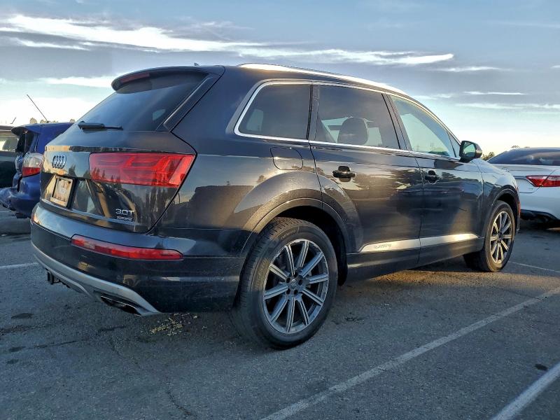 2017 Audi Q7 VIN WA1LAAF75HD051626 COPART salvage auction — NORMAL WEAR, Ut - Dis/Dlr/Exp Only Clean Title, sold $4,650 on 2026-07-02 (photo 3)