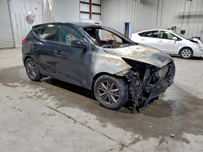 2015 Hyundai Tucson VIN KM8JTCAF1FU037989 COPART salvage auction — BURN, Ny - Mv907A-Parts Only, sold $450 on 2026-07-06 (photo 4)