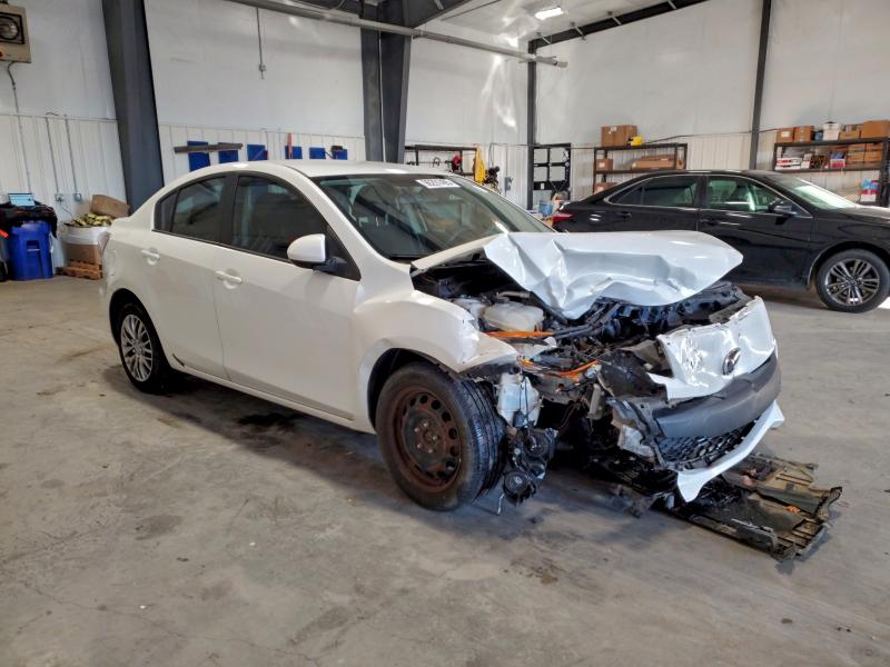2013 Mazda 3 VIN JM1BL1U79D1709829 COPART salvage auction — FRONT END, Sc - Cert Of Title-Salvage, sold $400 on 2026-07-13 (photo 4)