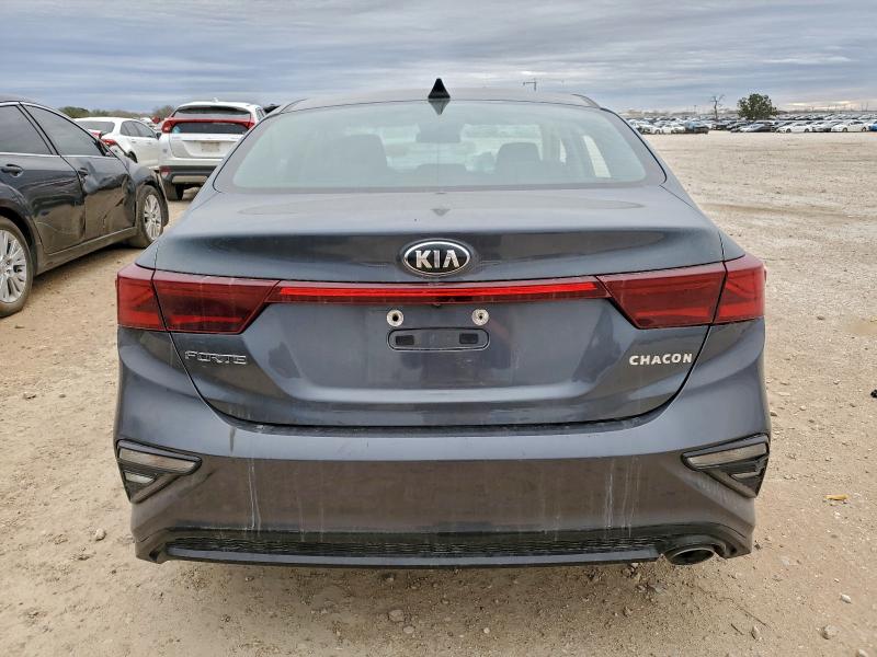 2021 Kia Forte VIN 3KPF24AD8ME364757 COPART salvage auction — FRONT END, Tx - Salvage Vehicle Title, sold $1,300 on 2026-07-02 (photo 6)