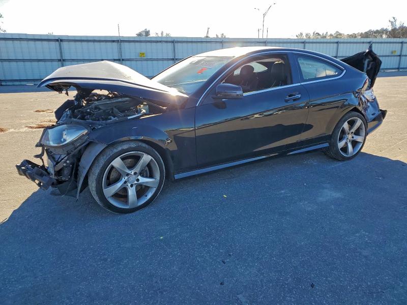 2014 Mercedes-benz C-klasse VIN WDDGJ5HB5EG248215 COPART salvage auction — FRONT END, Nc - Salvage Certificate Of Title, sold $250 on 2026-07-28 (photo 1)
