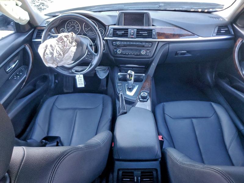 2015 BMW 3er VIN WBA3B5G55FNS17994 COPART salvage auction — FRONT END, Salvage Title, sold $975 on 2026-07-14 (photo 8)