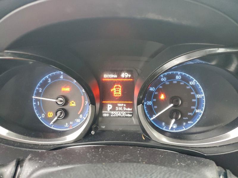 2015 Toyota Corolla VIN 5YFBURHE2FP365571 COPART salvage auction — FRONT END, Fl - Cert Of Title Slvg Rebuildable, sold $175 on 2026-07-29 (photo 9)