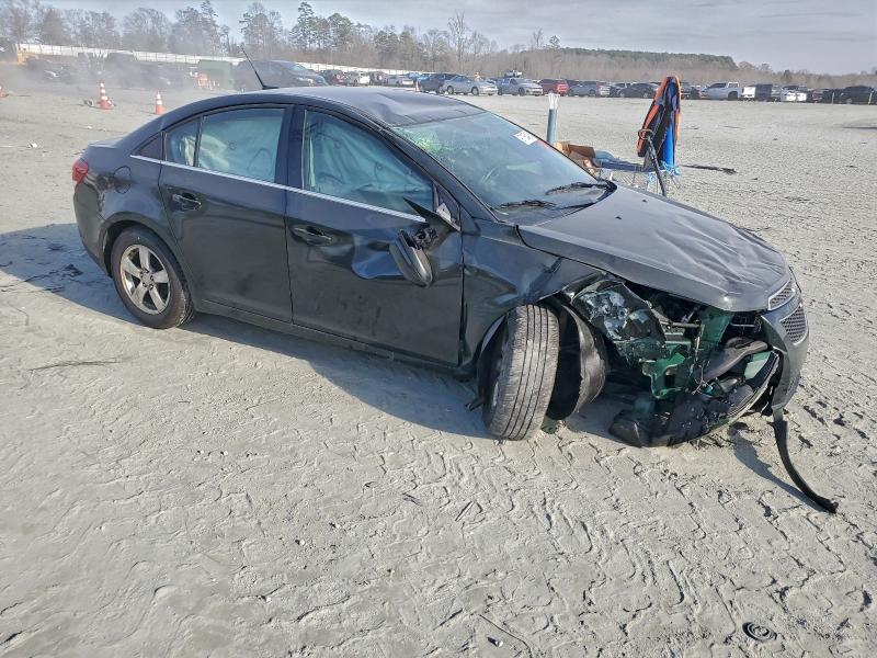 2014 Chevrolet Cruze VIN 1G1PC5SB6E7204343 COPART salvage auction — ROLLOVER, Sc - Cert Of Title-Salvage, sold $325 on 2026-08-03 (photo 4)