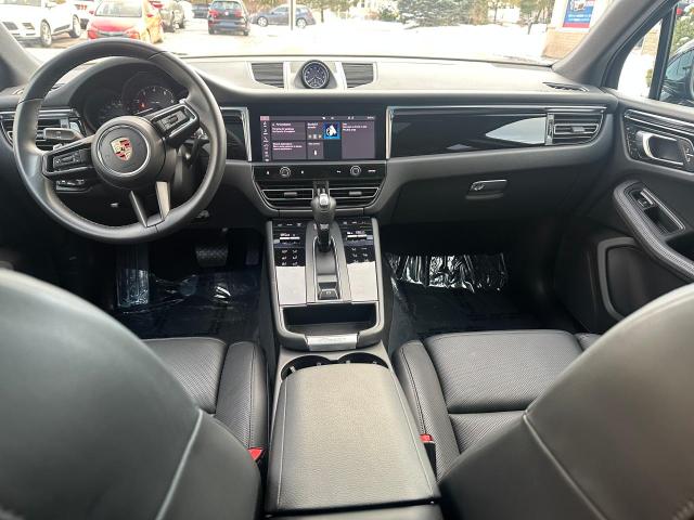 2023 Porsche Macan VIN WP1AA2A59PLB12875 COPART salvage auction — NORMAL WEAR, MA - CERTIFICATE OF TITLE (P), sold $13,500 on 2025-02-27 (photo 9)