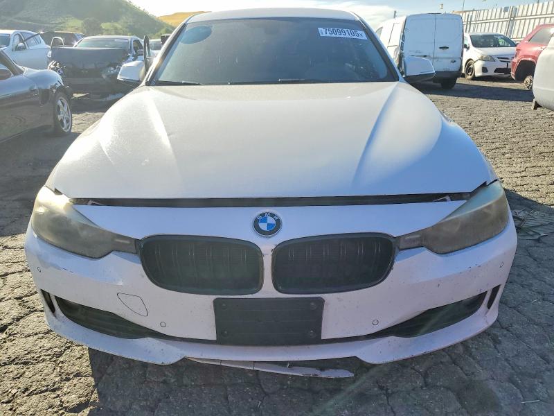2015 BMW 3 series VIN WBA3C1C53FP854012 COPART salvage auction — MECHANICAL, Ca - Dis/Dlr/Exp Only Clean Title, sold $2,050 on 2026-07-30 (photo 5)