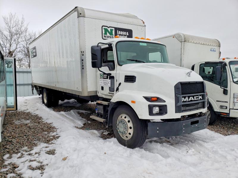2022 Mack Md VIN 1M2MDBAA0NS003707 COPART salvage auction — ROLLOVER, MN - CERT OF TITLE-SALVAGE, sold $35 on 2026-07-29 (photo 4)