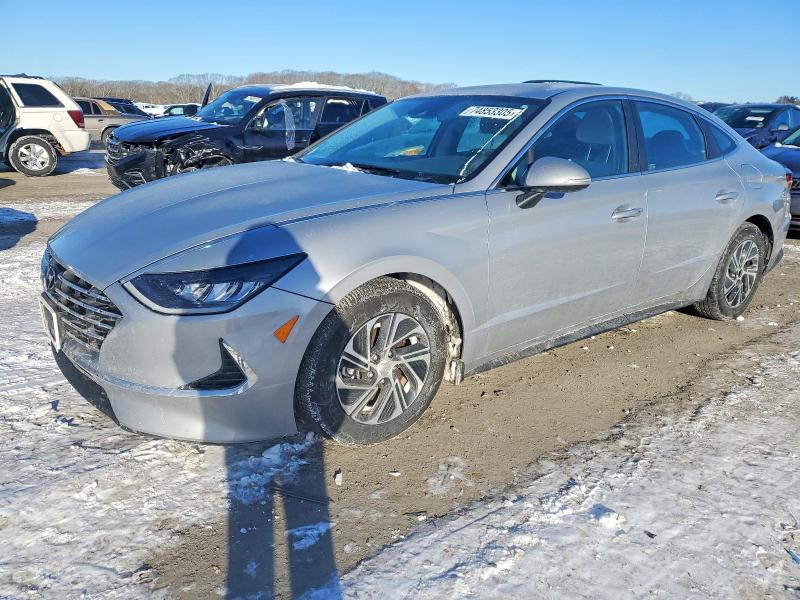 2023 Hyundai Sonata VIN KMHL24JJ2PA059217 COPART salvage auction — MINOR DENT/SCRATCHES, Ma - Certificate Of Title, sold $6,000 on 2026-07-15 (photo 1)