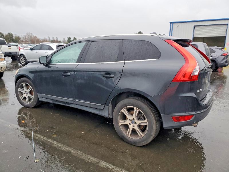 2013 Volvo Xc60 VIN YV4902DZ0D2441243 COPART salvage auction — FRONT END, Ca - Dis/Dlr/Exp Only Clean Title, sold $1,475 on 2026-07-24 (photo 2)