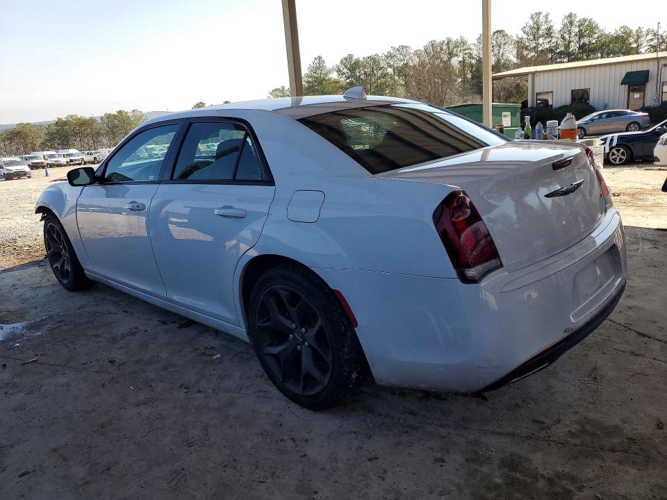 2022 Chrysler 300 VIN 2C3CCAAG4NH236745 COPART salvage auction — FRONT END, Al - Cert Of Title-Salvage Title, sold $5,400 on 2026-07-15 (photo 2)