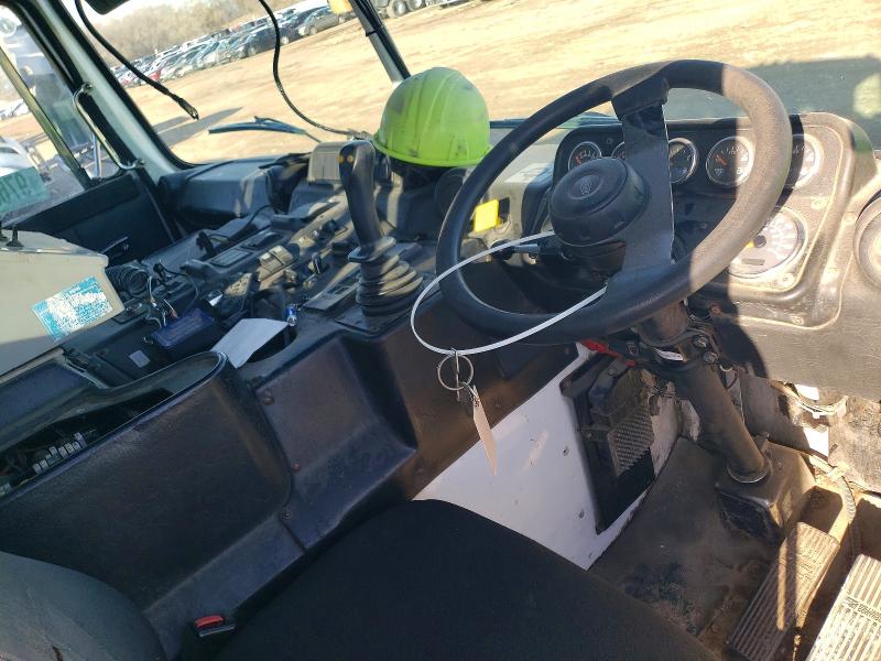 2007 Autocar llc Unknown VIN 5VCDC6MF77H204822 COPART salvage auction — MINOR DENT/SCRATCHES, ID - CERT OF TITLE-JUNK, sold $1,500 on 2026-07-30 (photo 9)