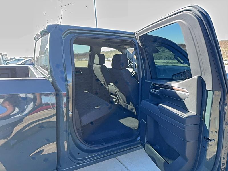 2025 Chevrolet Silverado VIN 1GCUKDED8SZ171415 COPART salvage auction — Normal Wear, TX - CERTIFICATE OF TITLE (P), sold $17,800 on 2026-02-23 (photo 6)