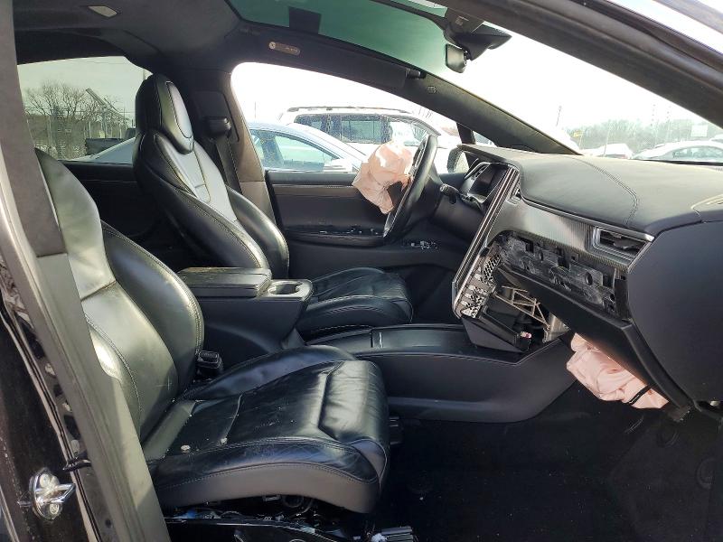 2017 Tesla Model x VIN 5YJXCAE29HF040564 COPART salvage auction — FRONT END, Md - Cert Of Salvage > 75% Damage, sold $3,850 on 2026-07-02 (photo 7)