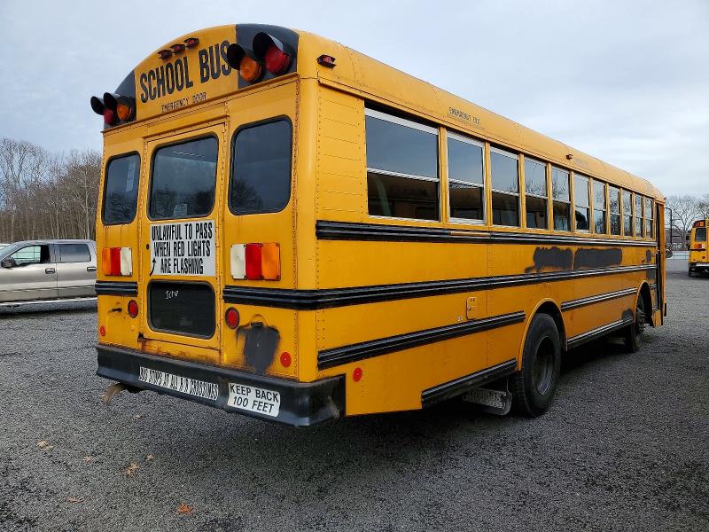 2010 Thomas All models VIN 1T88M4E23A1129000 COPART salvage auction — NORMAL WEAR, MA - CERTIFICATE OF TITLE, sold $2,500 on 2026-08-27 (photo 4)