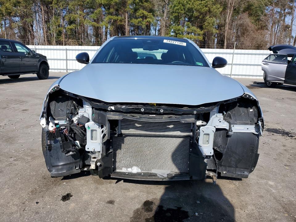 2024 Alfa romeo Giulia VIN ZARFAMBN2R7677584 COPART salvage auction — FRONT END, Nc - Salvage Certificate Of Title, sold $19,200 on 2026-07-07 (photo 5)