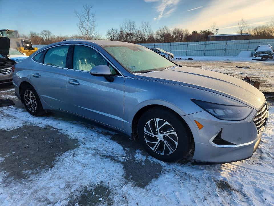 2023 Hyundai Sonata VIN KMHL24JJ2PA059217 COPART salvage auction — MINOR DENT/SCRATCHES, Ma - Certificate Of Title, sold $6,000 on 2026-07-15 (photo 4)