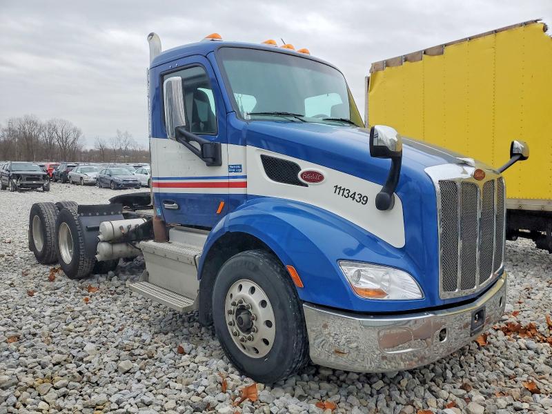 2017 Peterbilt tractor All models VIN 1XPBDP9X2HD432212 COPART salvage auction — NORMAL WEAR, OH - CERTIFICATE OF TITLE, sold $4,450 on 2026-07-27 (photo 1)
