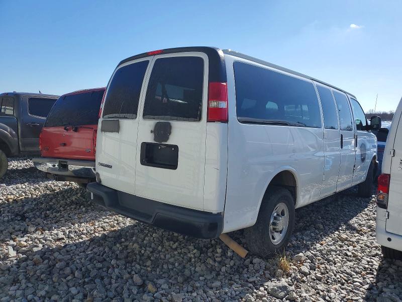 2019 Chevrolet Express VIN 1GAZGNFP5K1311577 COPART salvage auction — MINOR DENT/SCRATCHES, Al - Certificate Of Title (P), sold $5,200 on 2026-07-30 (photo 3)