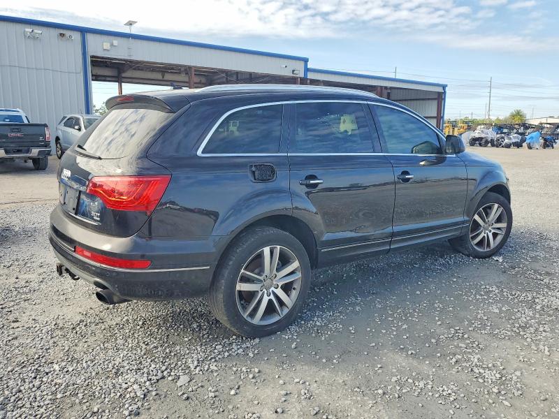 2015 Audi Q7 VIN WA1LGAFE4FD017803 COPART salvage auction — WATER/FLOOD, Fl - Cert Of Title-Slvg Rebld Flood, sold $1,475 on 2026-07-27 (photo 3)