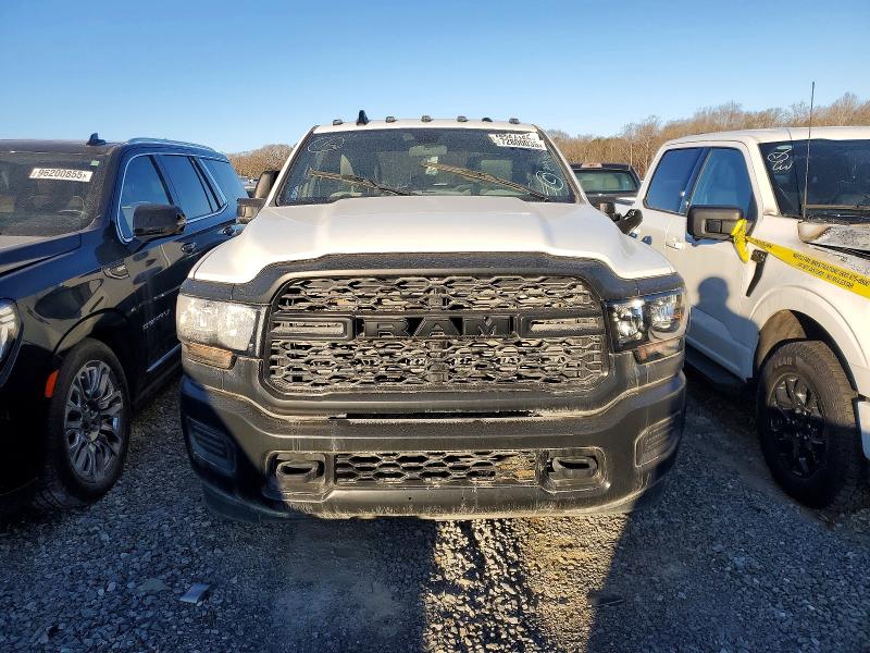 2024 Ram 3500 VIN 3C63R3GJ4RG242521 COPART salvage auction — WATER/FLOOD, Nc - Dealer Only Salvage Title, sold $6,700 on 2026-08-06 (photo 5)
