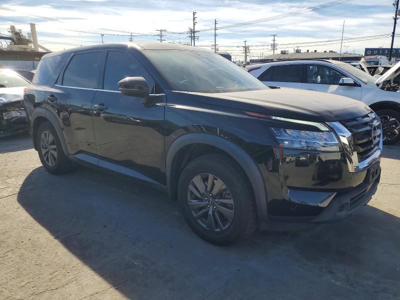 2022 Niss Pathfinder VIN 5N1DR3AA3NC243495 COPART salvage auction — SIDE, CA - SALVAGE CERTIFICATE, sold $250 on 2026-08-24 (photo 4)