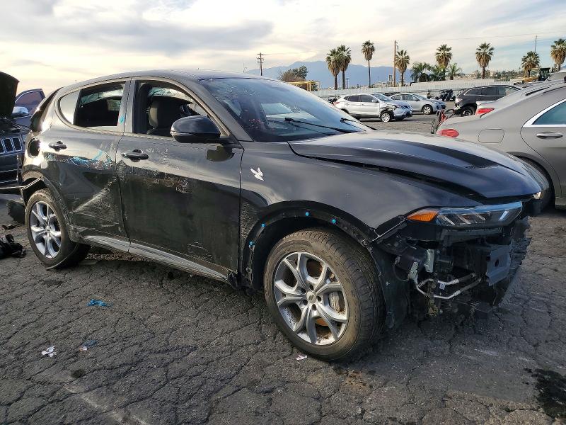 2024 Dodge Hornet r/t VIN ZACPDFCW4R3A32549 COPART salvage auction — ALL OVER, Ca - Non-Repairable Vehicle Cert, sold $3,975 on 2026-07-20 (photo 4)