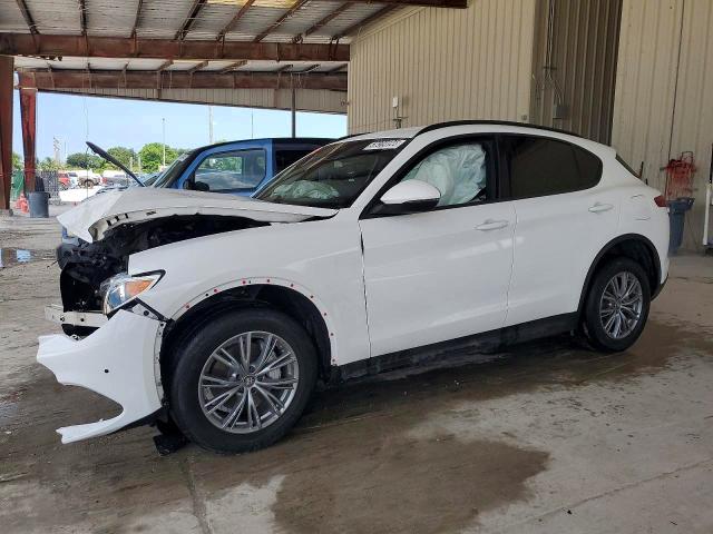 2022 Alfa romeo Stelvio VIN ZASPAJAN5N7D28208 COPART salvage auction — FRONT END, Fl - Certificate Of Destruction, sold $3,800 on 2026-07-16 (photo 1)