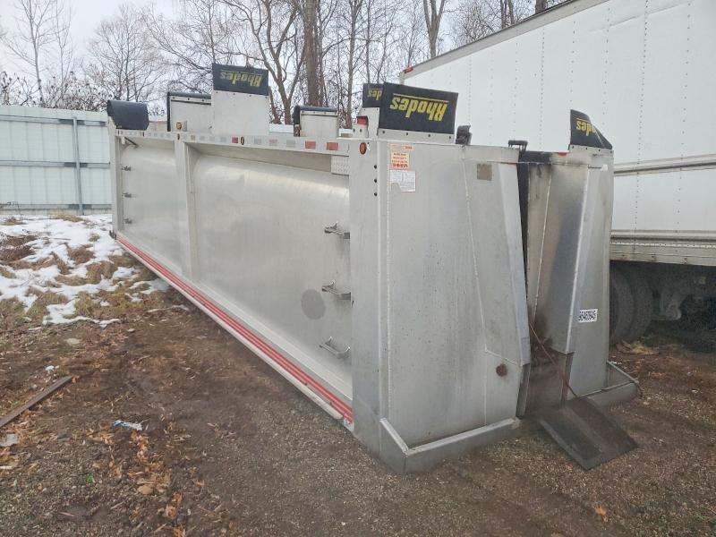 2011 Mac Dump body VIN 1A9AD283XBP432337 COPART salvage auction — SIDE, CZ, sold $25 on 2026-07-27 (photo 1)