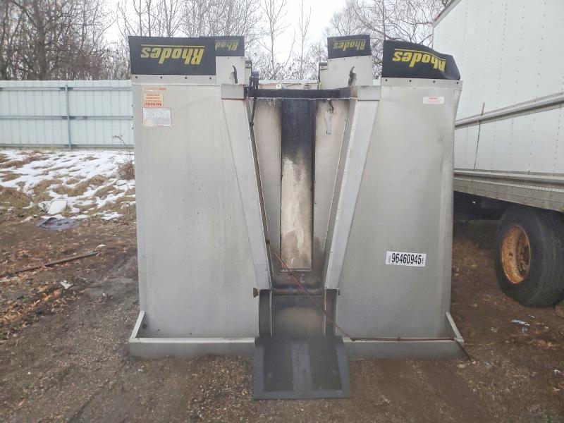 2011 Mac Dump body VIN 1A9AD283XBP432337 COPART salvage auction — SIDE, CZ, sold $25 on 2026-07-27 (photo 2)
